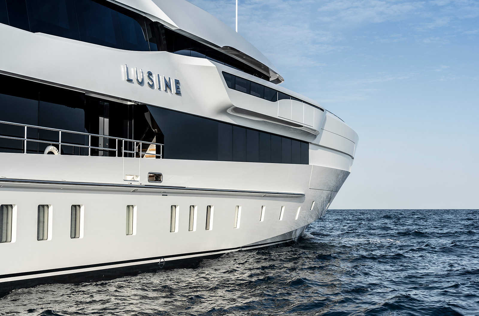 lusine yacht charter